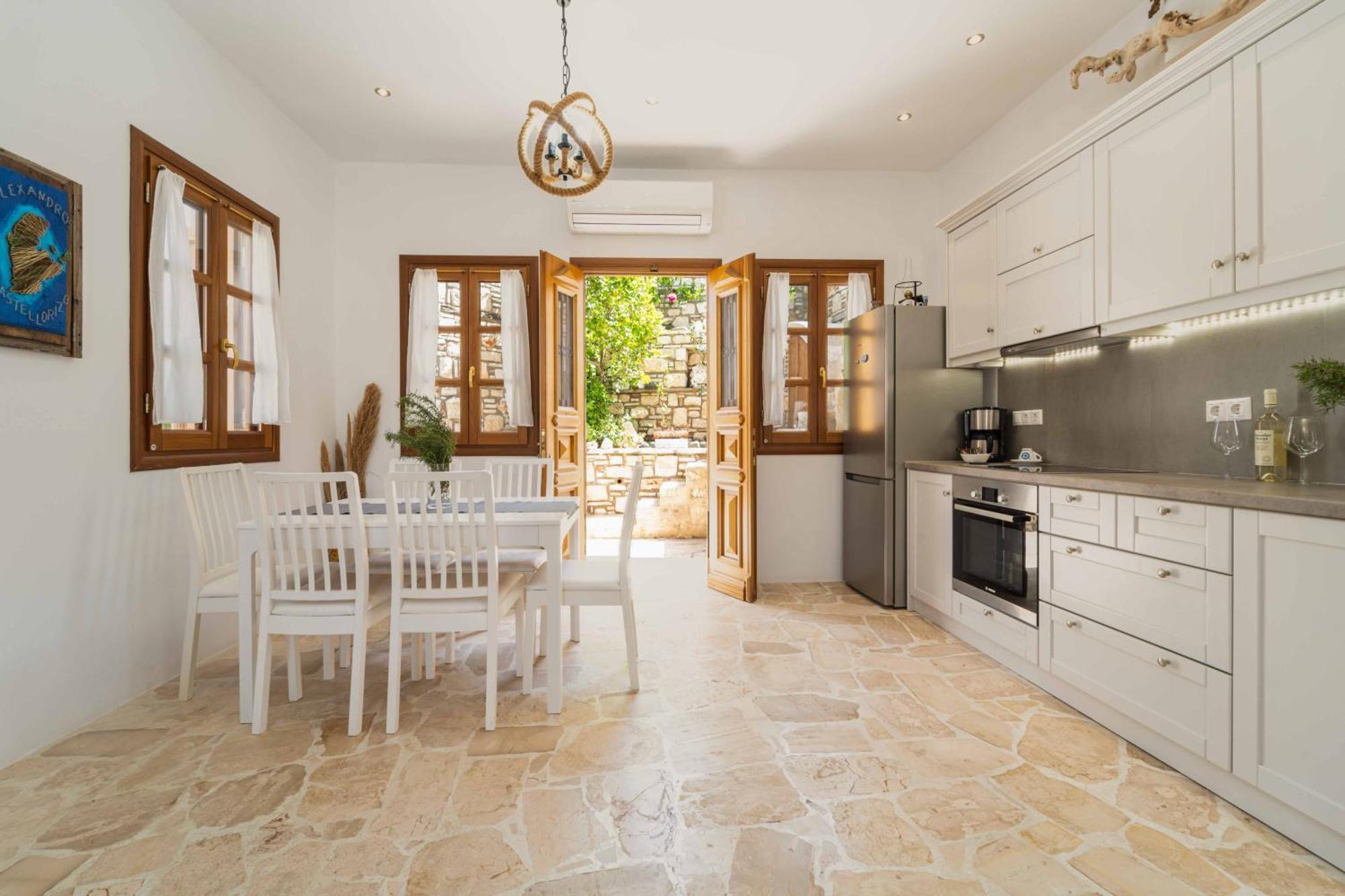 Alexandros Villa Megisti Exterior photo