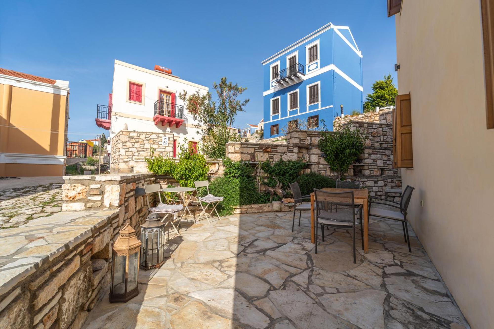 Alexandros Villa Megisti Exterior photo